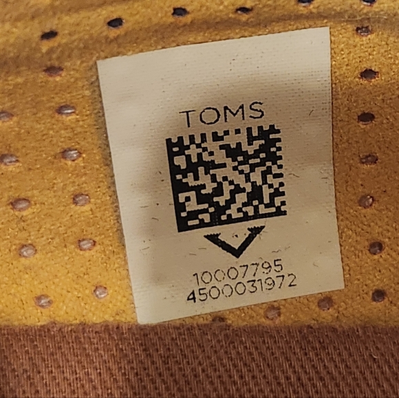 TOMS Blue and White Patterned Canvas Slip-On Shoes Women's 8 Nearly New - Picture 3 of 12